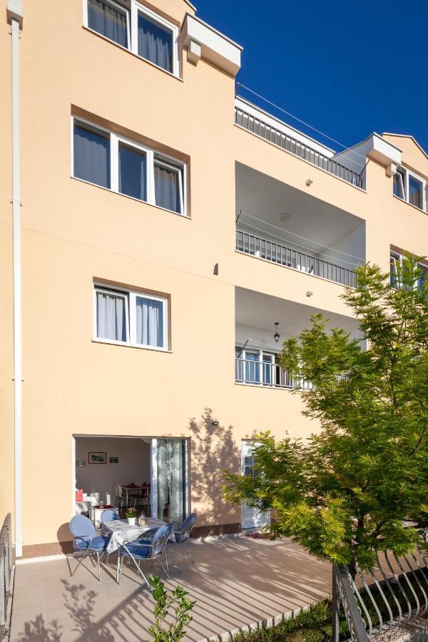 Apartments Galic Podgora Exteriör bild